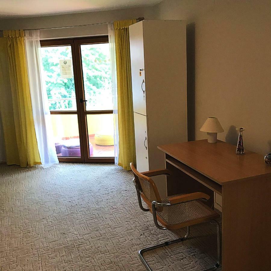 Exit Routine Hostel Тимишоара Номер фото